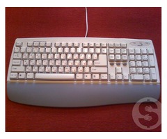 Продаю клавиатуру genius модель к-627